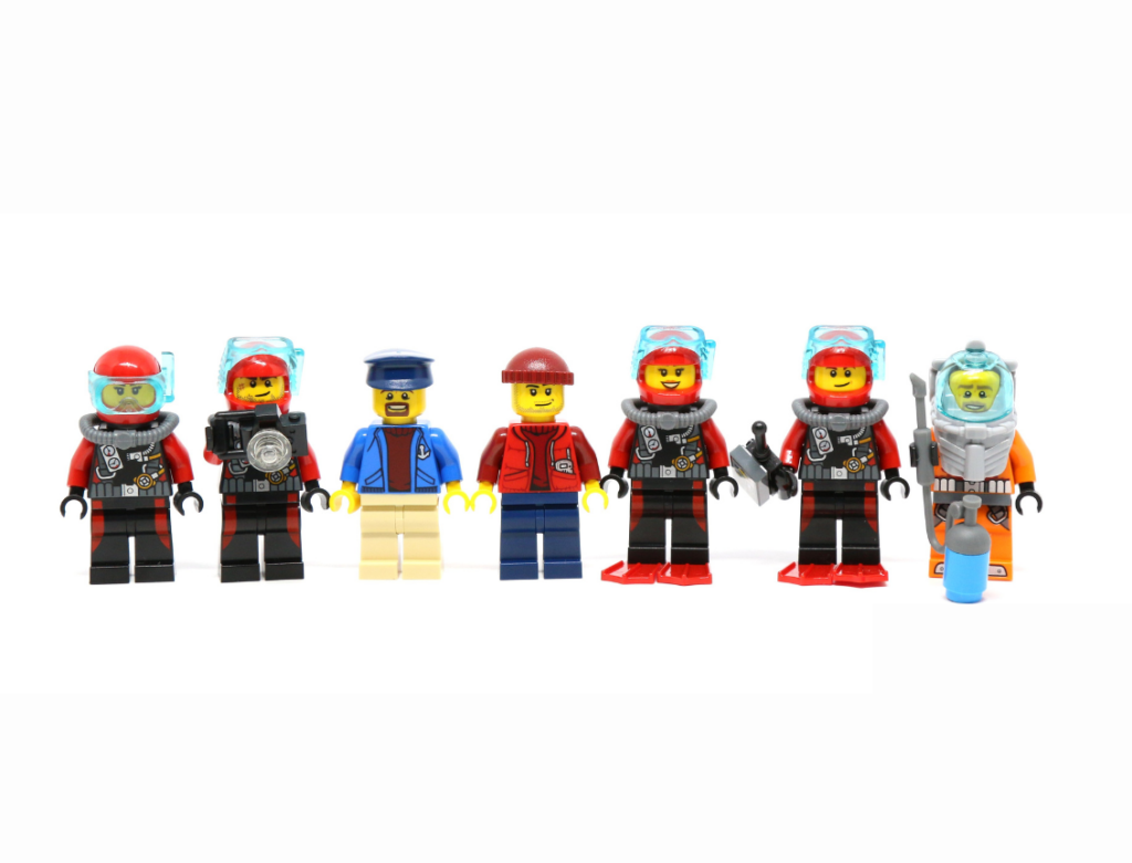 Lego Divers and Minifigures